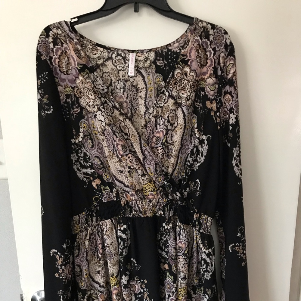 Floral print & black long sleeve dress.